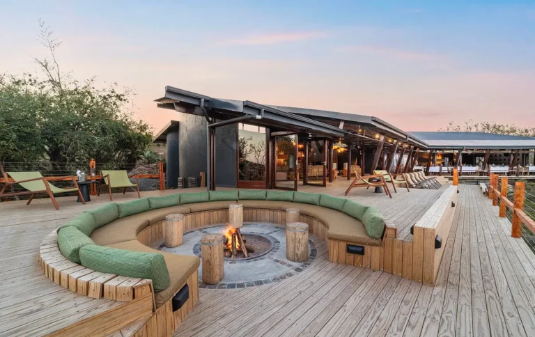 Rhino-Ridge-Safari-Lodge